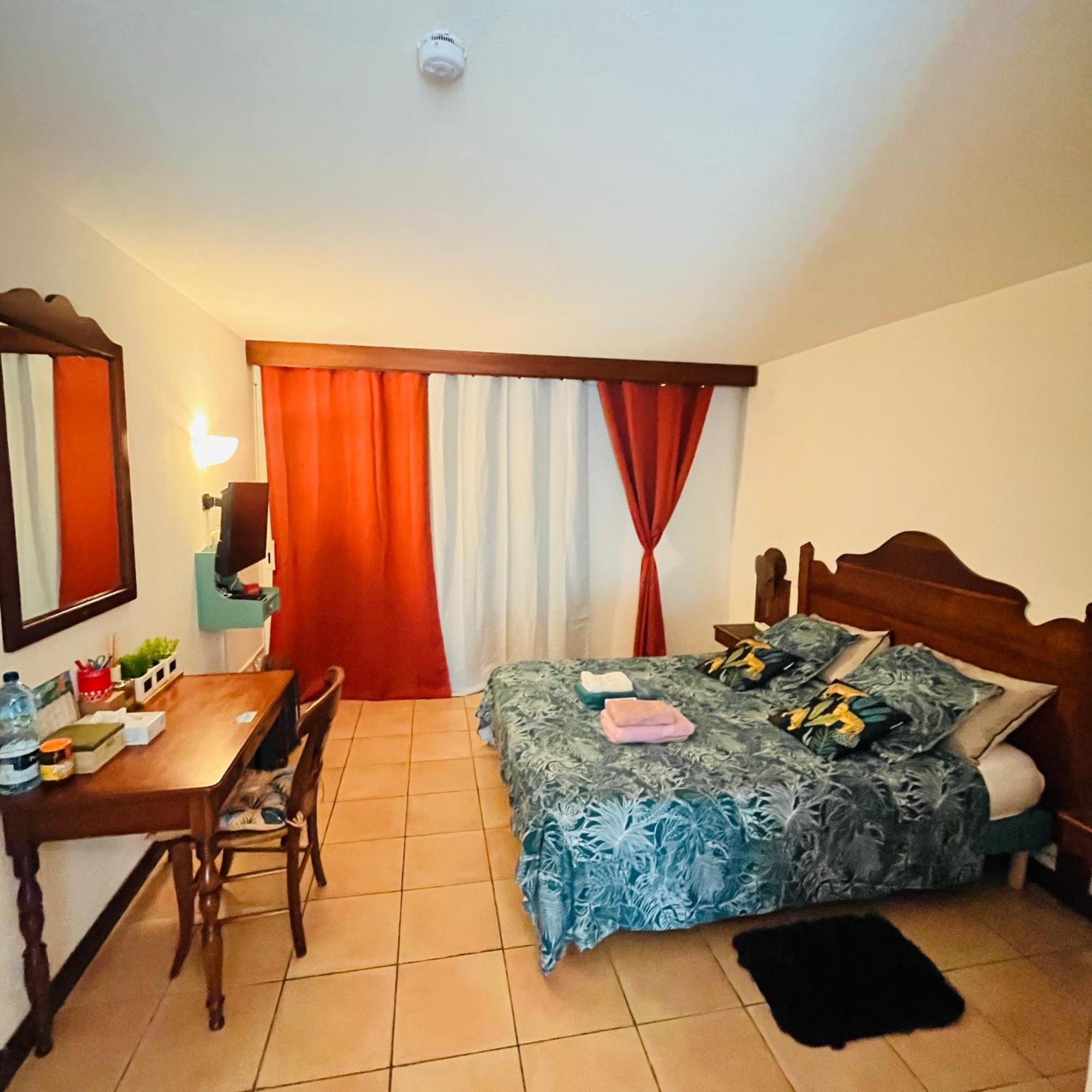 Studio La «Kaz' A Coco» Anse Caritan Sainte-Anne Exterior photo